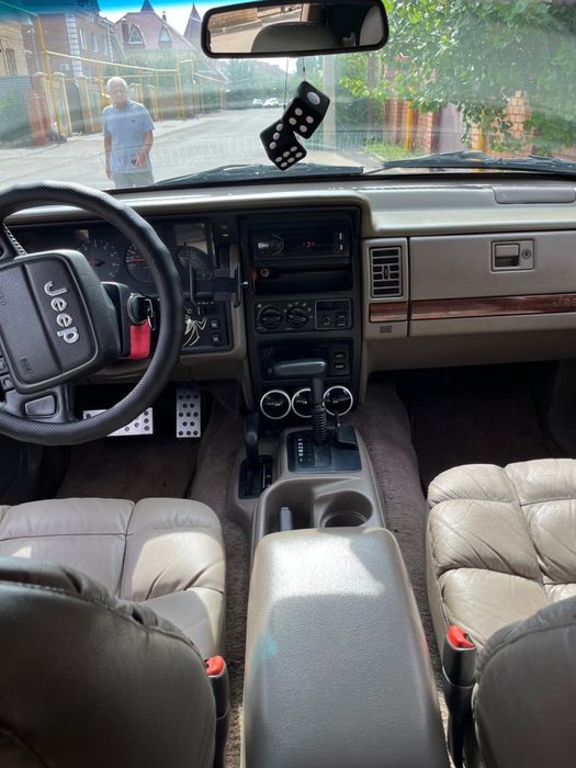 Jeep Grand Cherokee