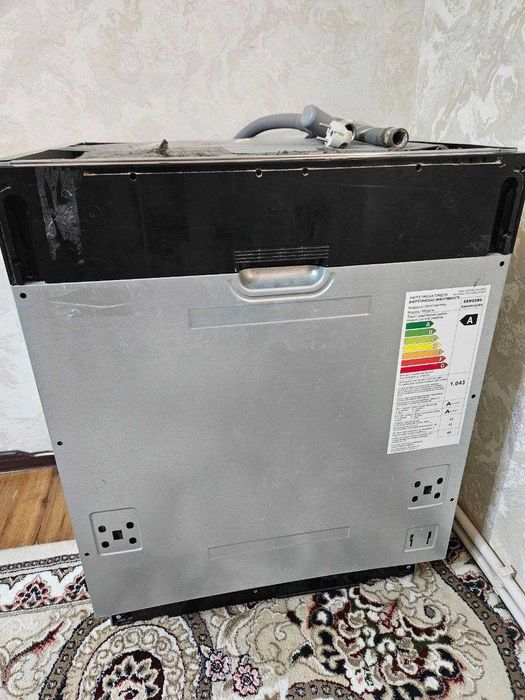 Посудомоечная машина 12