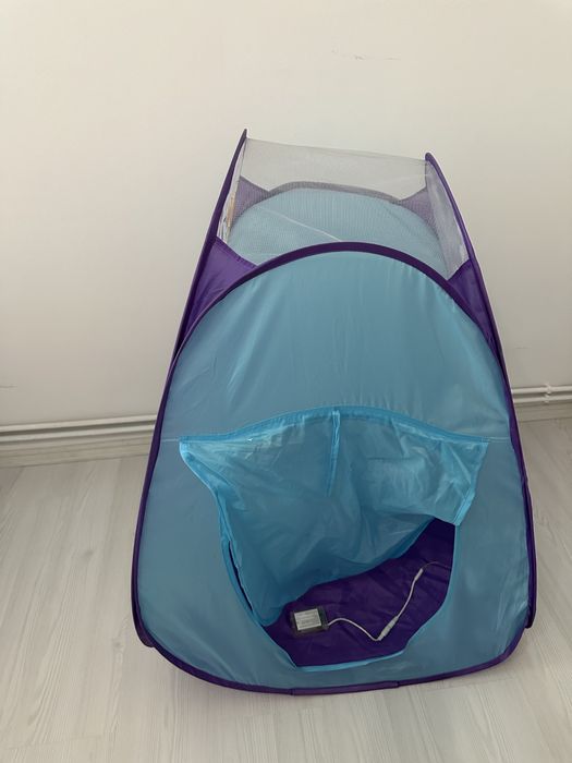 Set Frozen ( cort si mini piscina)