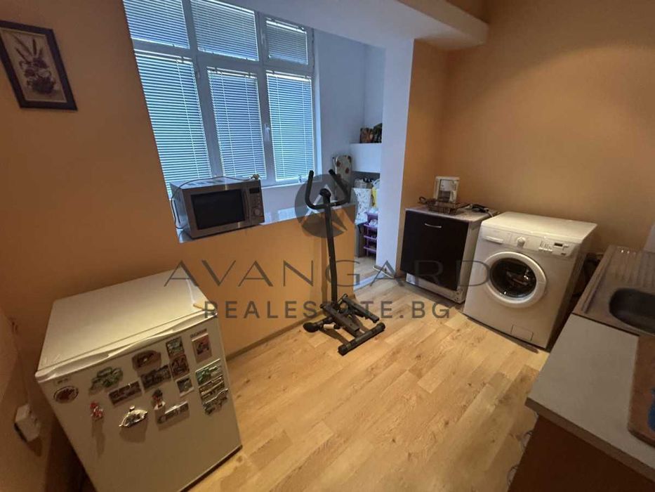 Продава се Двустаен апартамент в Пловдив, Кючук Париж - 60 кв.м за 1634 €/кв.м - Снимка #3