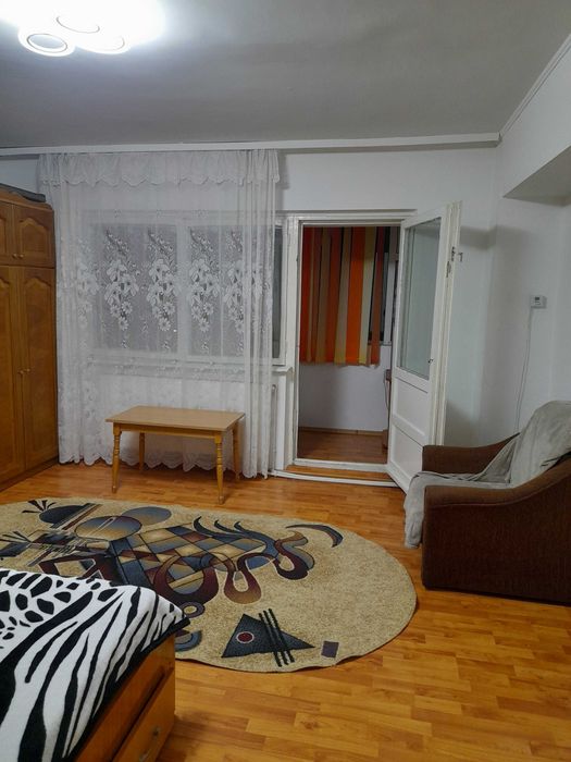 Inchiriez apartament cu o camera ansamblul Buzăului