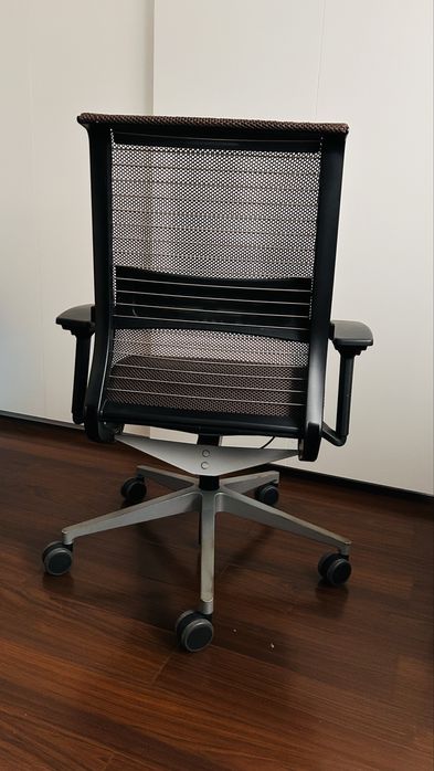 Scaun ergonomic birou Steelcase Think