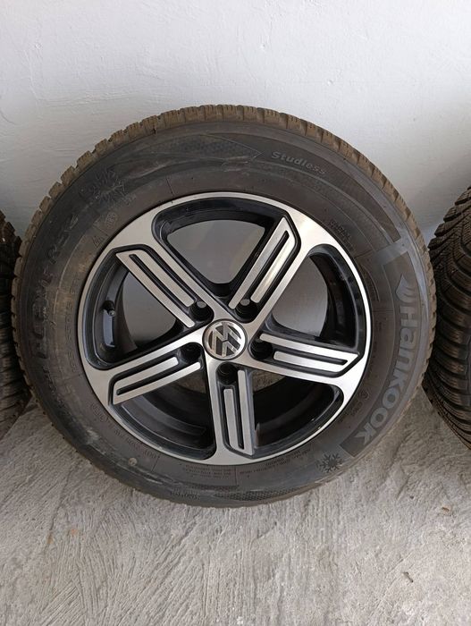 Джанти 15' за VW със зимни гуми