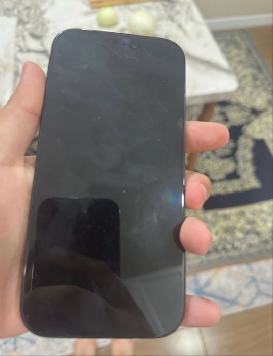 Срочно продам 16 про 256гб