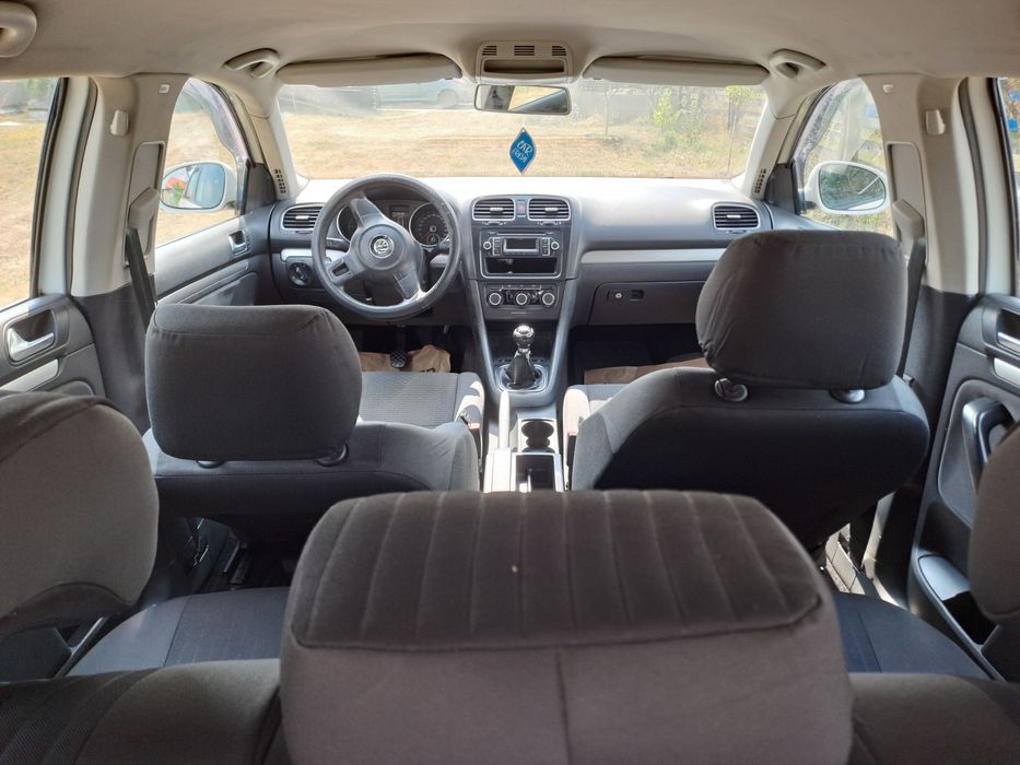 VOLKSWAGEN Golf 2012 — imagine 5