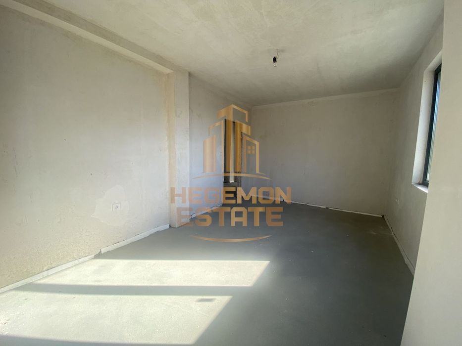 Продава се Къща в Варна, м-т Прибой - 206 кв.м за 1180 €/кв.м - Снимка #9