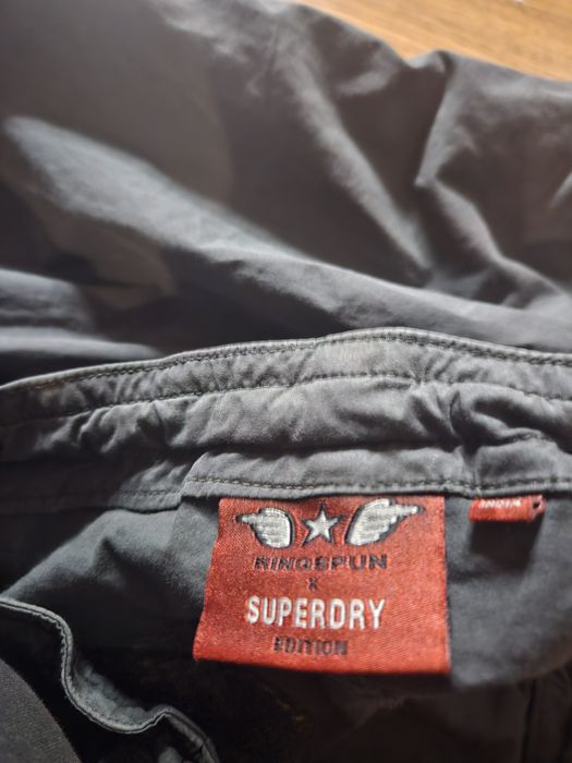 Nike Dri-fit  и SuperDry панталони