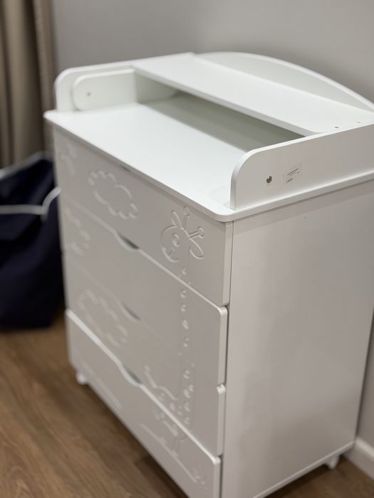 Срочно! Пеленальный комод TOMIX