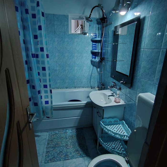 Vând apartament 2 camere