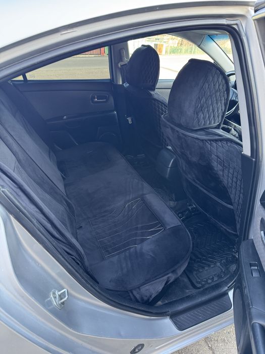 Мазда 3  2005года