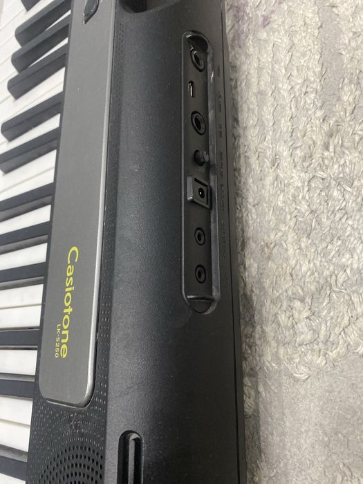 Синтезатор casio lk-250