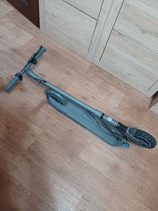 Продам электросамокат