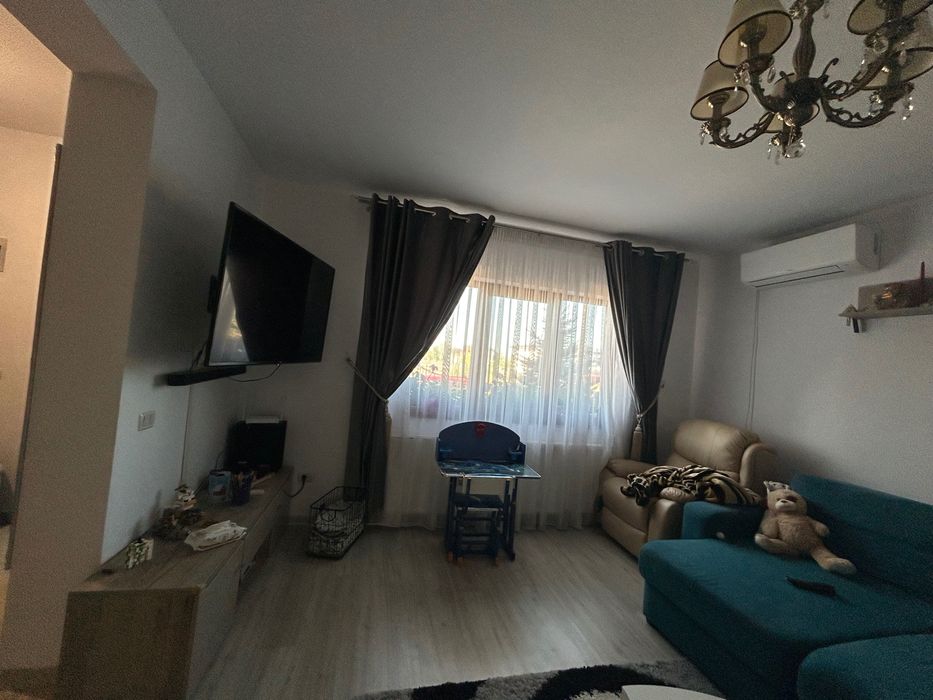 Vânzare casă duplex