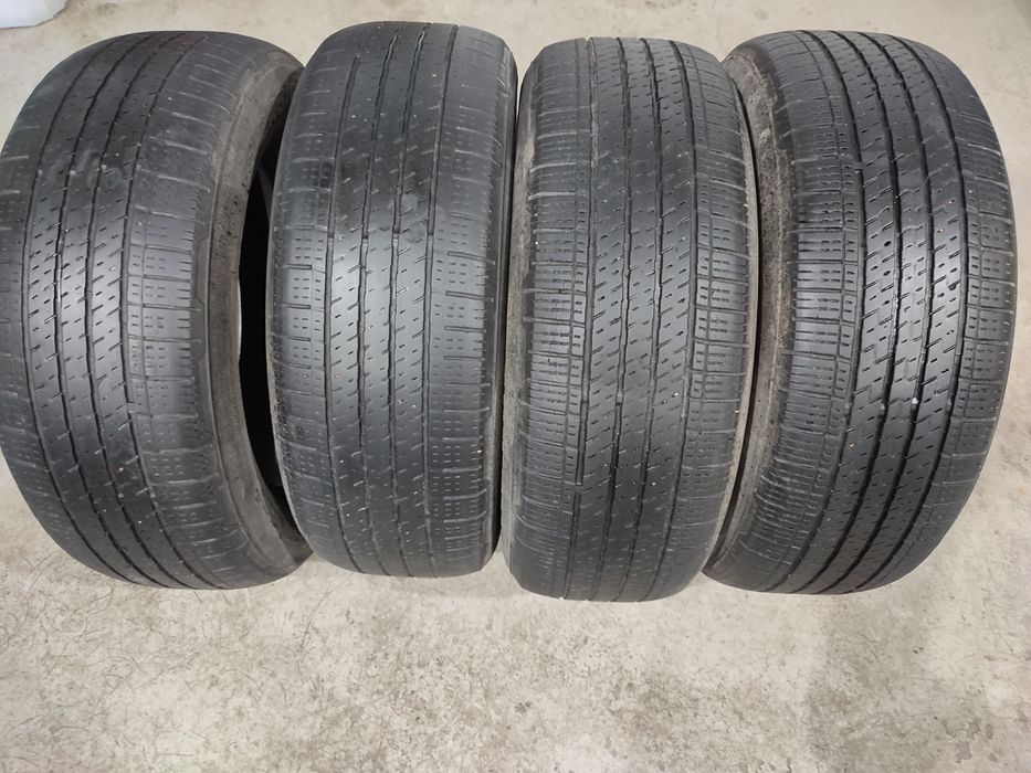 Продам комплект резины 225/60/17