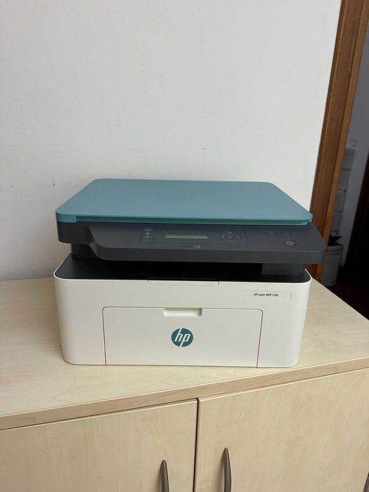 Imprimanta laser HP M135