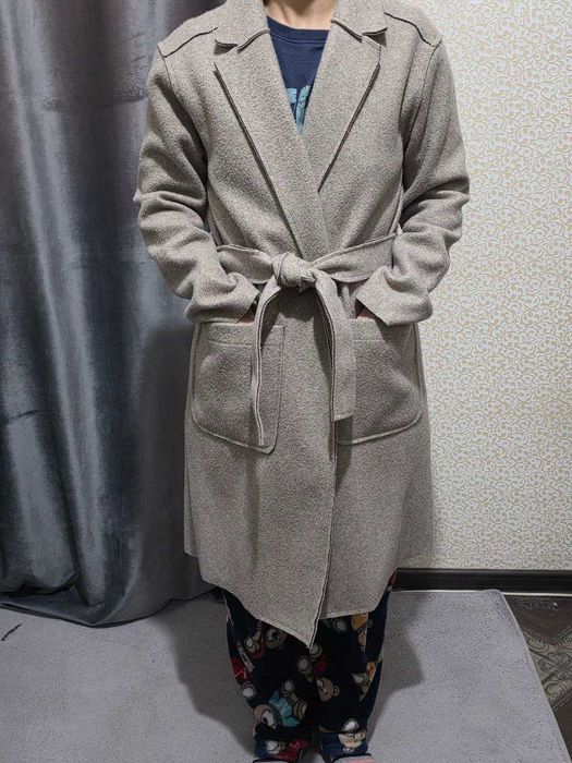 Куртки, жилетка, пальто(Mango, Selfie)