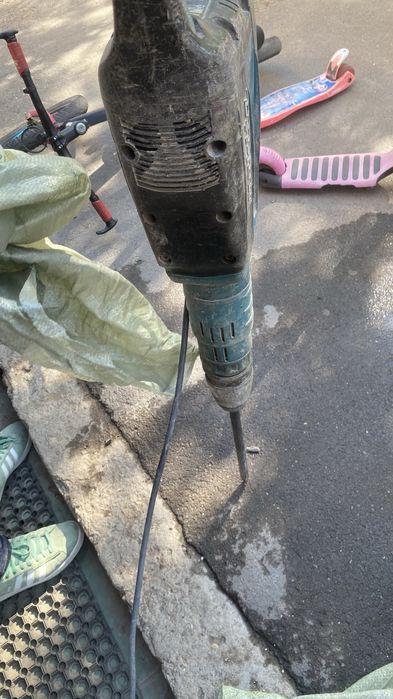 Отбойный молоток
