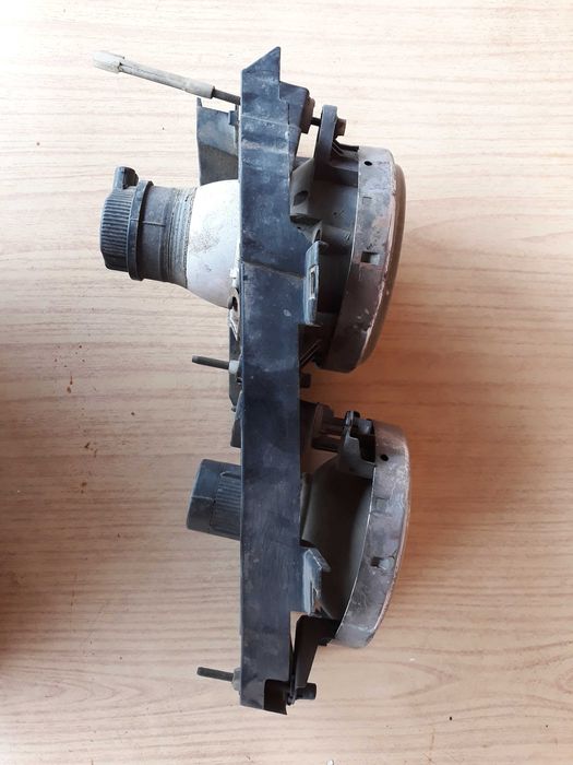 Far Bmw 525 td 1993 + discuri la roti