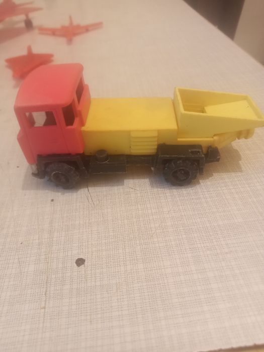 Игрушки из прошлого