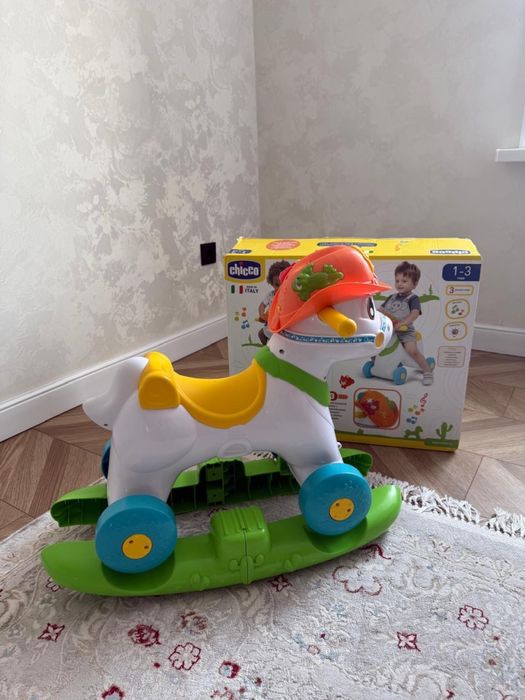 Продам каталку лошадку качалку