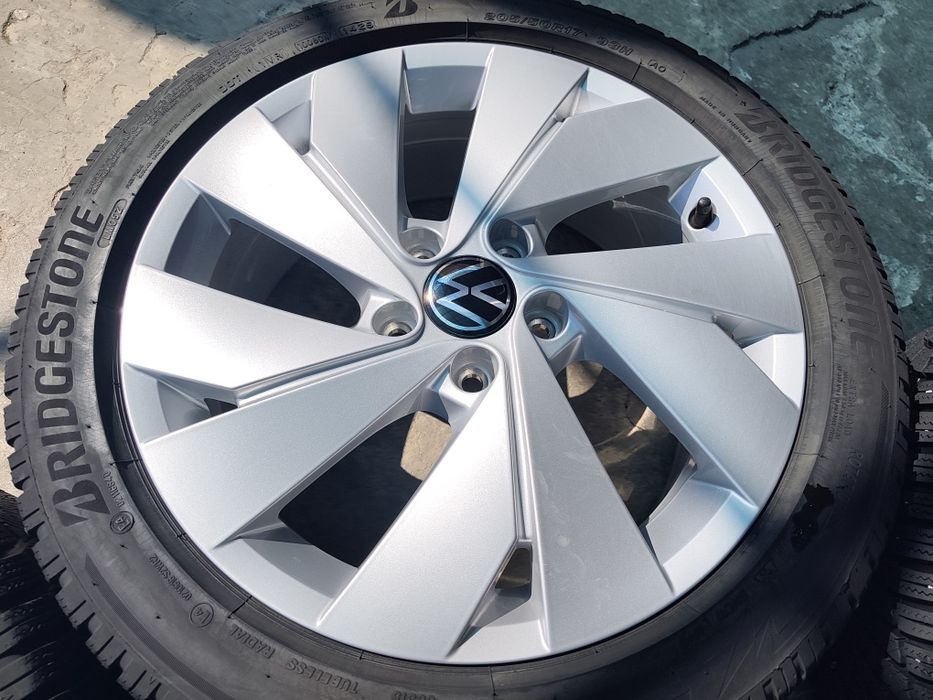 17" оригинални алуминиеви джанти с гуми за Vw Golf 8,7,6..