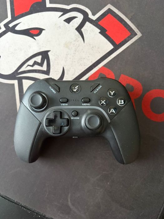 Продам игровой геймпад