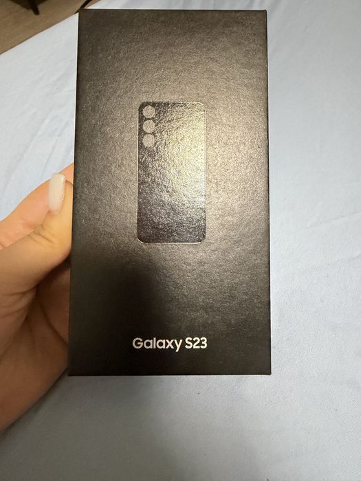 Продам Samsung s23