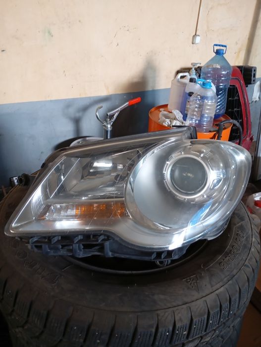 Фарове за Фолксваген Туран