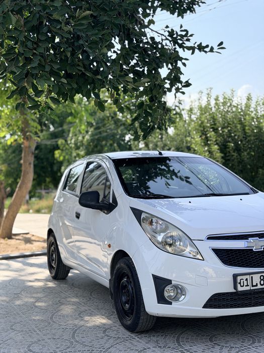 spark sotiladi 2010 yil tozza 219000 km Gaz 4 yevro