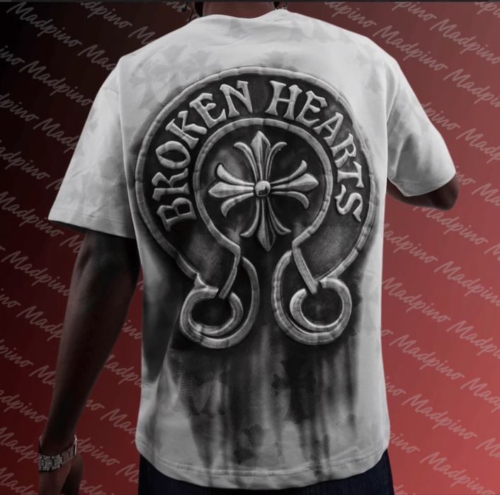 Tricouri Chrome Hearts, calitate superioara!