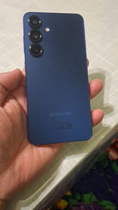 S 25 xolati yangi xotirasi 256 gb