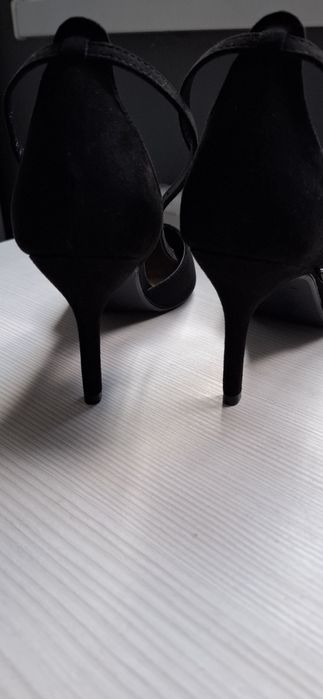 Продаются туфли срочно