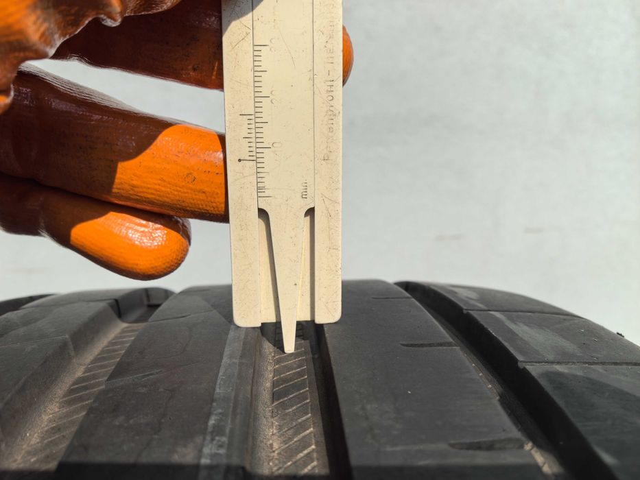 245/40/19 Гудиър ДОТ 2023 г - Само 1 брой гума