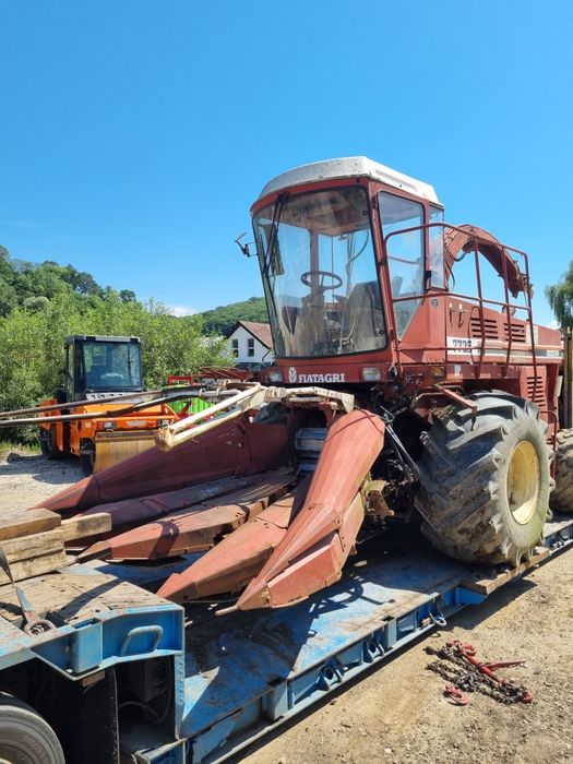 Dezmembram combina siloz FiatAgri Hesston 7725 — poza 5