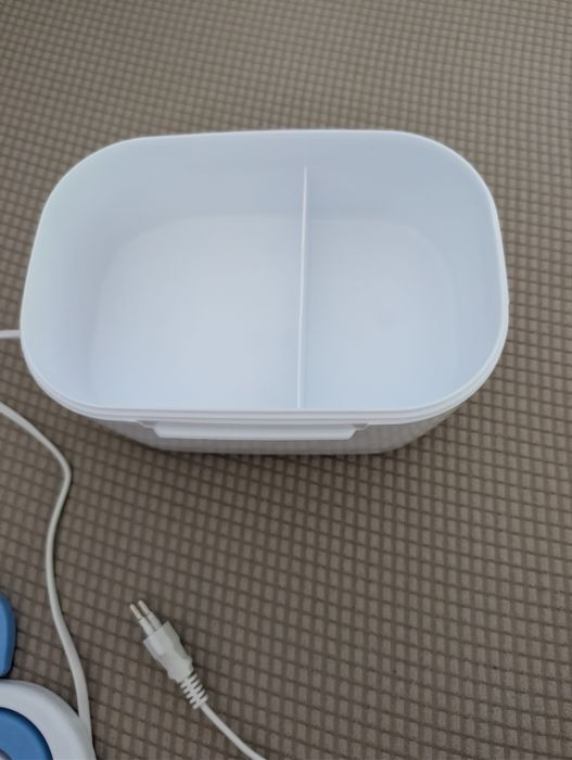 Продавам кутия за загряване на храна