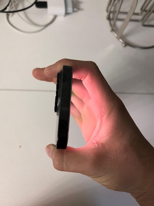 Iphone 14 pro 128/81