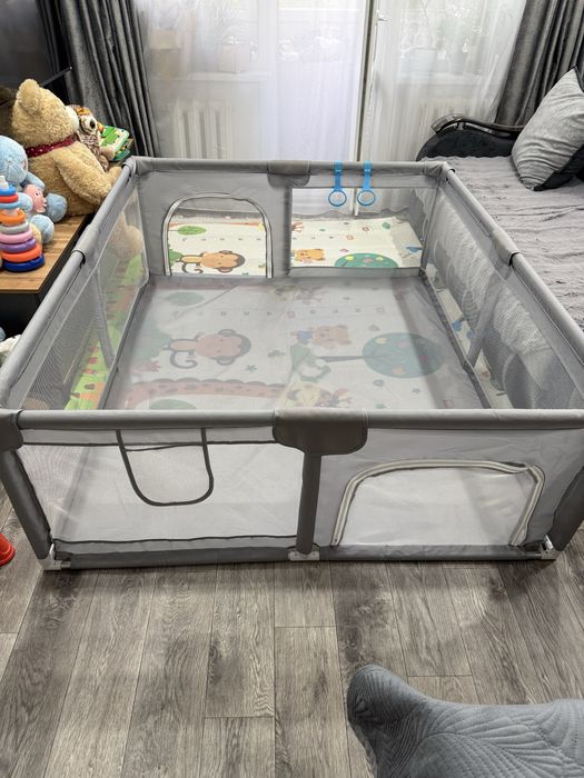 Продам детский манеж
