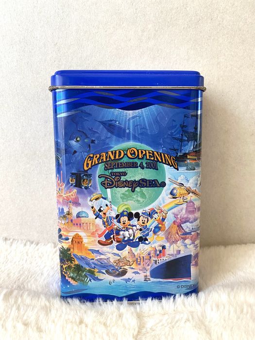 Жестяная баночка