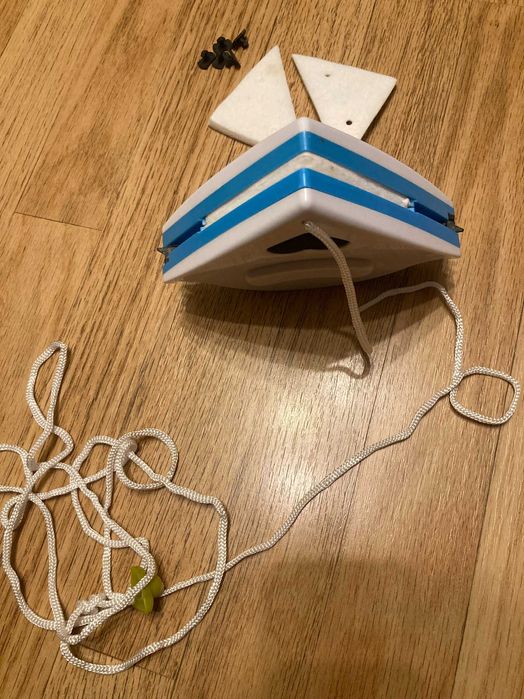 Нов магнитен чистач за прозорци за двоен или троен стъклопакет