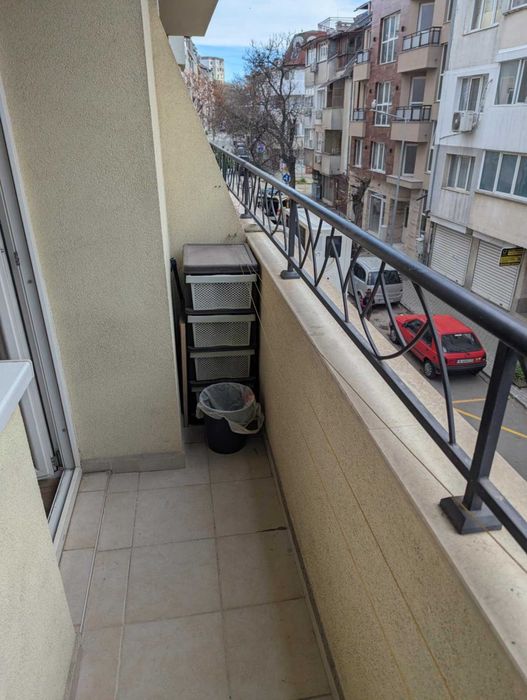 Дава се под наем Едностаен апартамент в Варна, Лятно кино Тракия - 54 кв.м за 331.5 € - Снимка #5