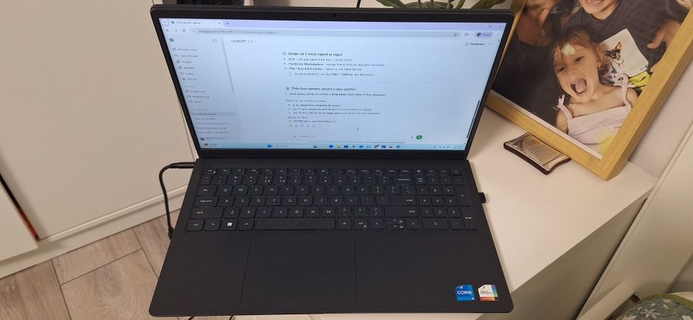 LaptopDell Vostro 3520 i5-1235U, 16GB RAM, SSD 512GB, Full HD – Stare