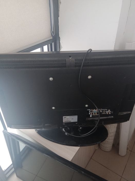 Телевизор на запчасти