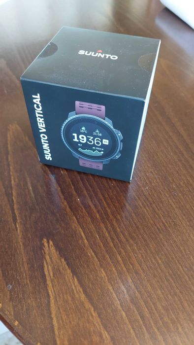 Спортен часовник Suunto Vertical