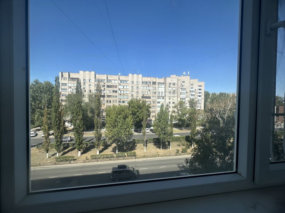 Продам 1 -ую улучшенную квартиру
