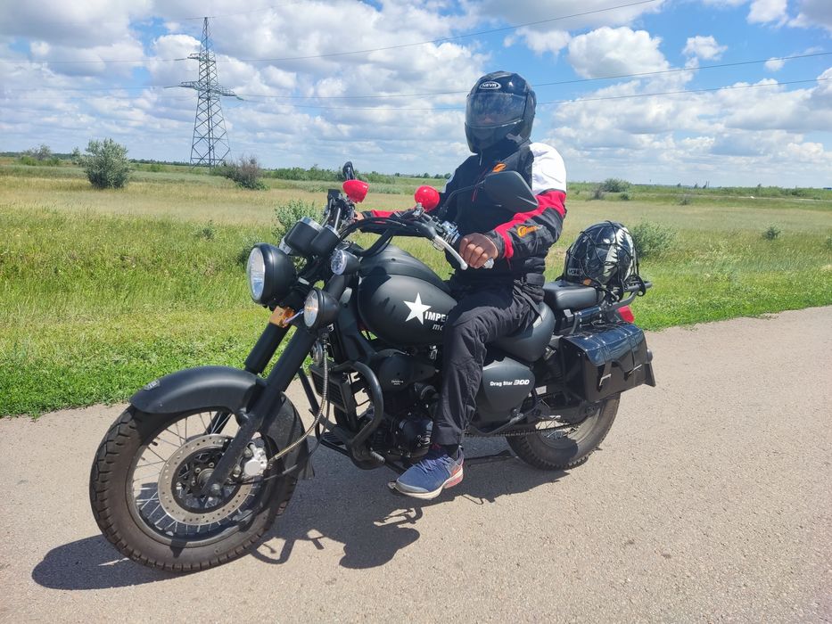 Мотоцикл Yamaha drag star 300