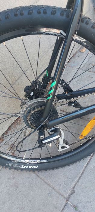 Продавам алуминиев байк Giant 27,5 цола, xl ра,мер
