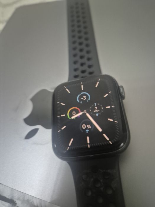 Apple watch 5 Nike  44mm lte.gps