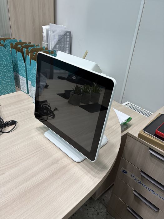 Белый Моноблок Android