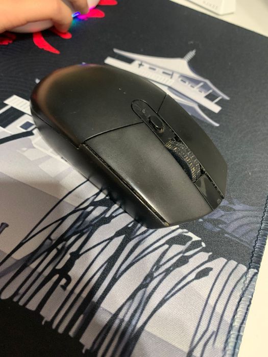 Продам мышку лагитек G305