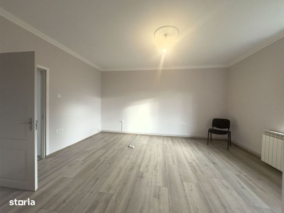 Spatiu pentru activitati de birou – Mosnita Noua